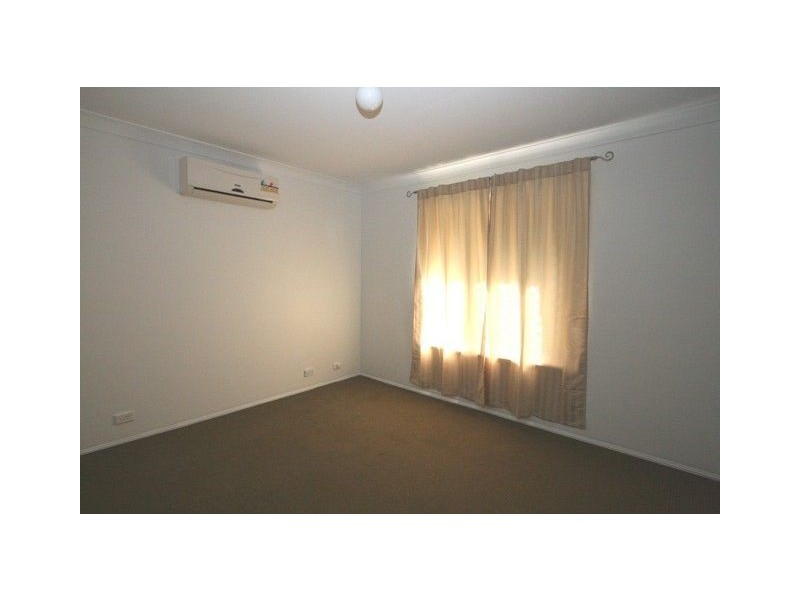 1 Jancoon Street, Carrara QLD 4211