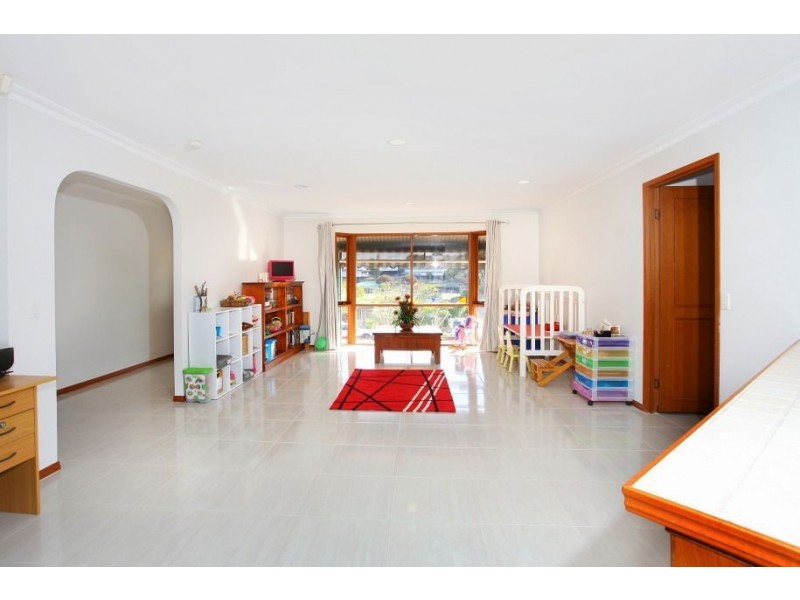 1 Kooyoonga Ct, Robina QLD 4226