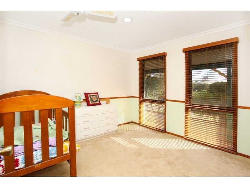 1 Kooyoonga Ct, Robina QLD 4226