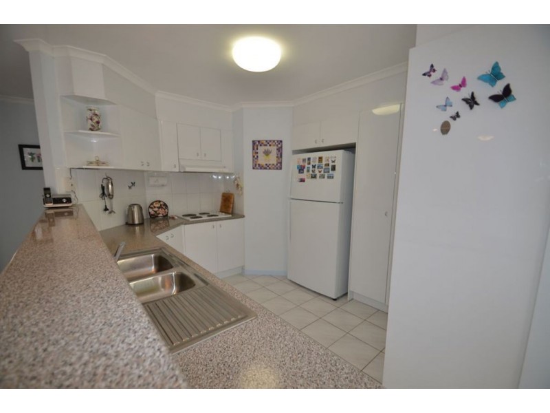 24 Swinburne St, Varsity Lakes QLD 4227