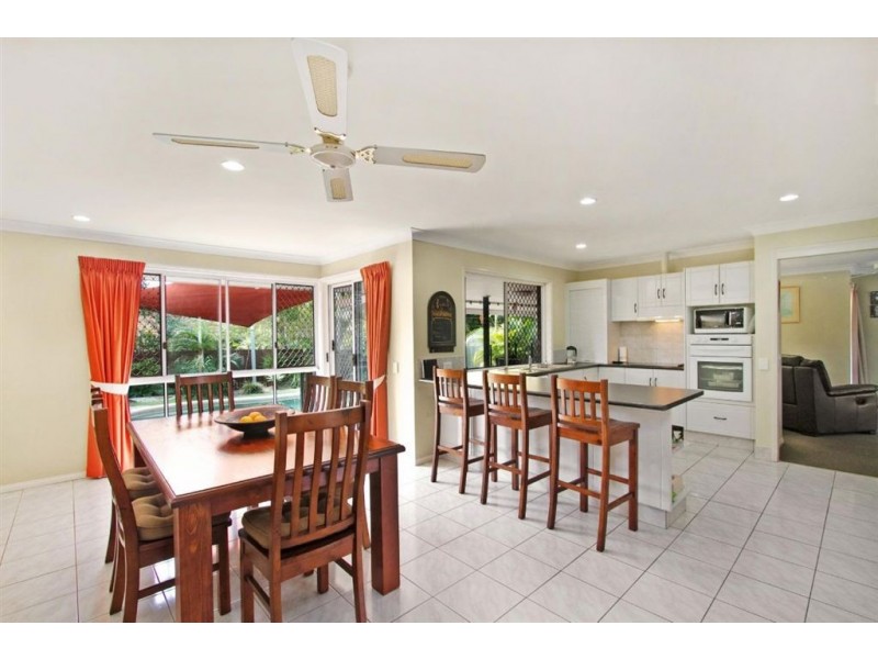 68 Camberwell Cct, Robina QLD 4226