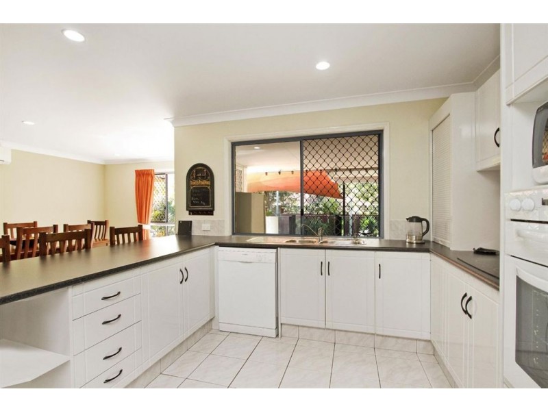 68 Camberwell Cct, Robina QLD 4226
