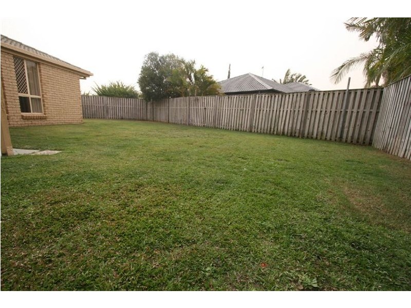 18 Illinous Court, Varsity Lakes QLD 4227