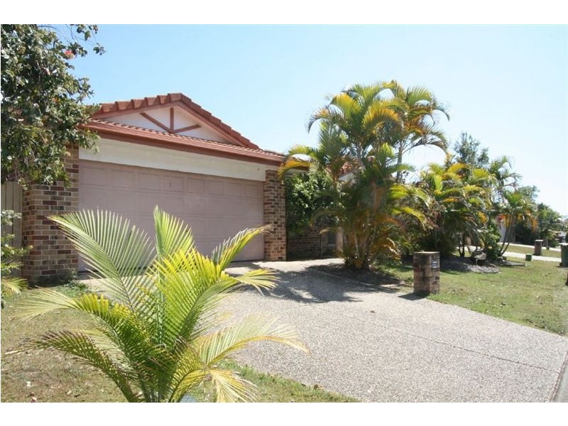 9 Parkdale Court, Robina QLD 4226