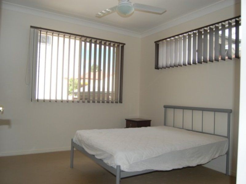 Varsity Lakes QLD 4227