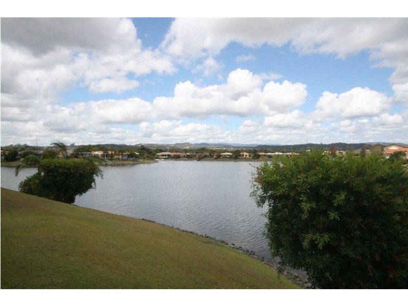 Varsity Lakes QLD 4227