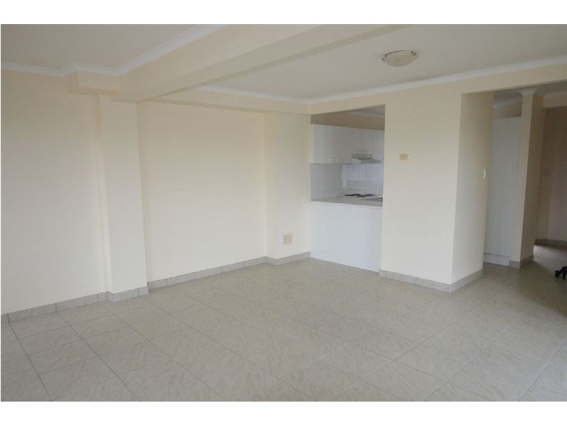 Varsity Lakes QLD 4227