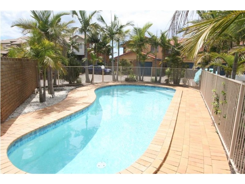 Varsity Lakes QLD 4227