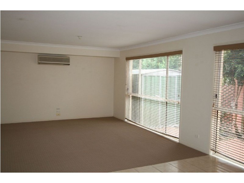 5 Kiawah Court, Varsity Lakes QLD 4227