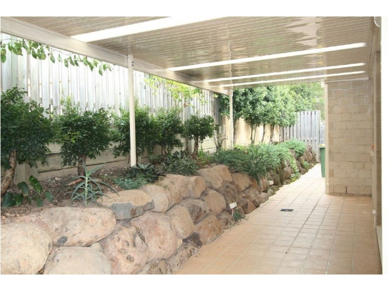 5 Kiawah Court, Varsity Lakes QLD 4227