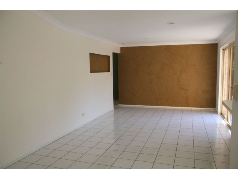 20 Frankston Court, Robina QLD 4226