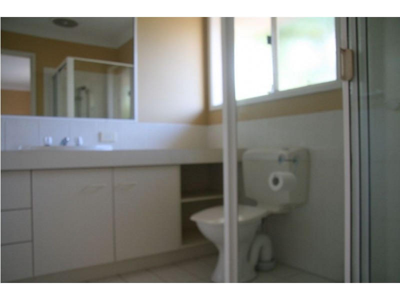 20 Frankston Court, Robina QLD 4226