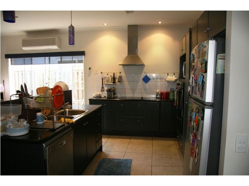 3 Rafael Place, Varsity Lakes QLD 4227