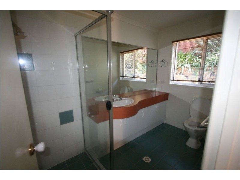 8 Ardisia Court, Burleigh Heads QLD 4220