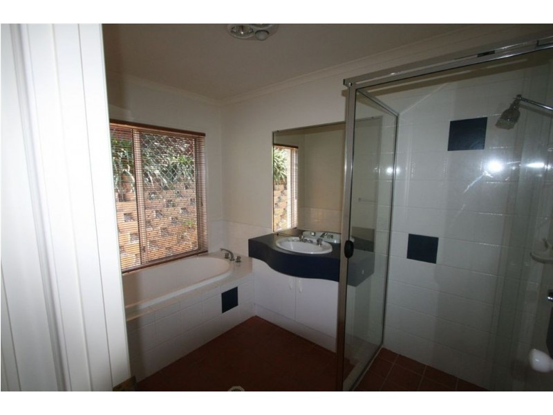 8 Ardisia Court, Burleigh Heads QLD 4220