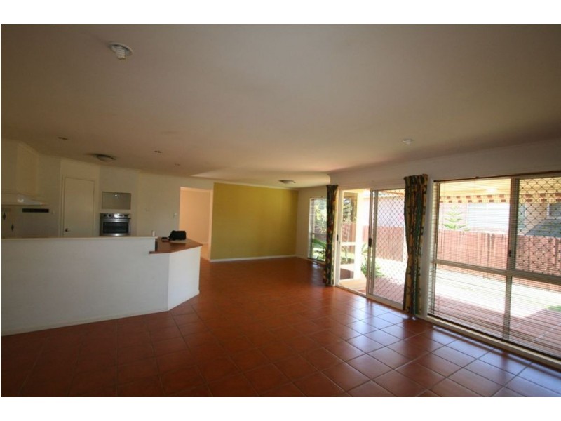 8 Ardisia Court, Burleigh Heads QLD 4220
