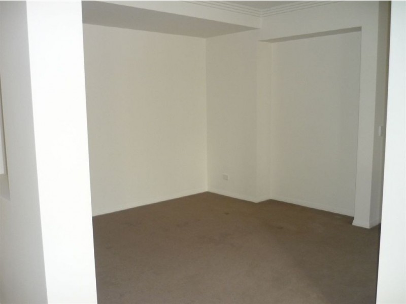 Varsity Lakes QLD 4227