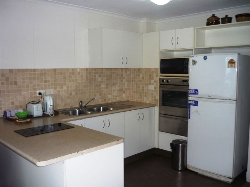 13/7 View Avenue, Surfers Paradise QLD 4217