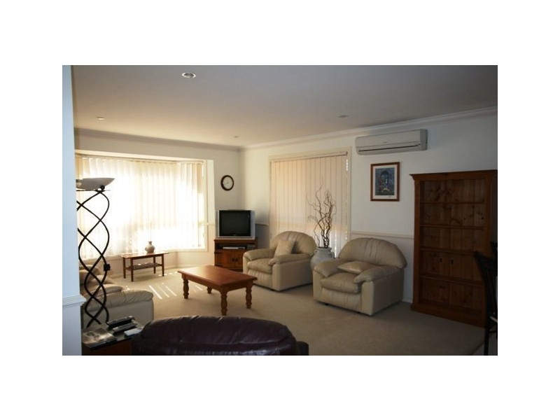 1/12 Washington Place, Varsity Lakes QLD 4227