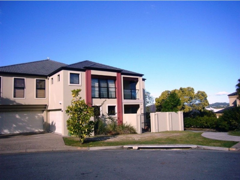 3/3 North Shore Ave, Varsity Lakes QLD 4227
