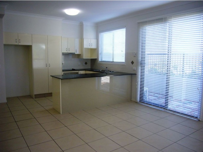 3/3 North Shore Ave, Varsity Lakes QLD 4227