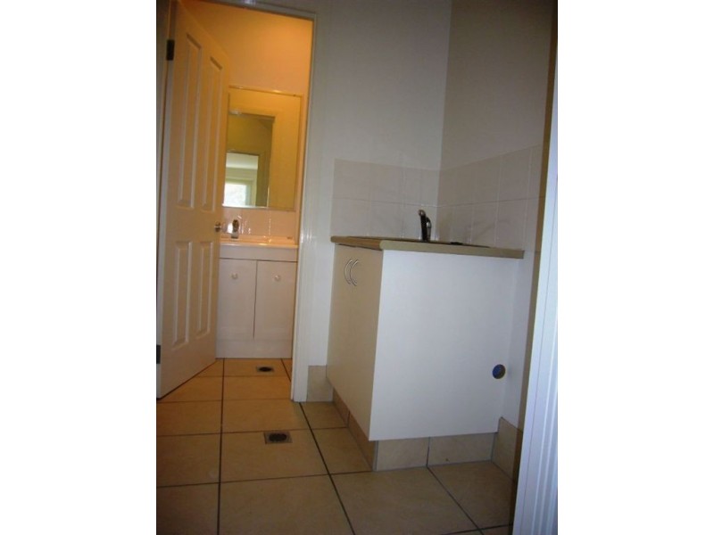 3/3 North Shore Ave, Varsity Lakes QLD 4227