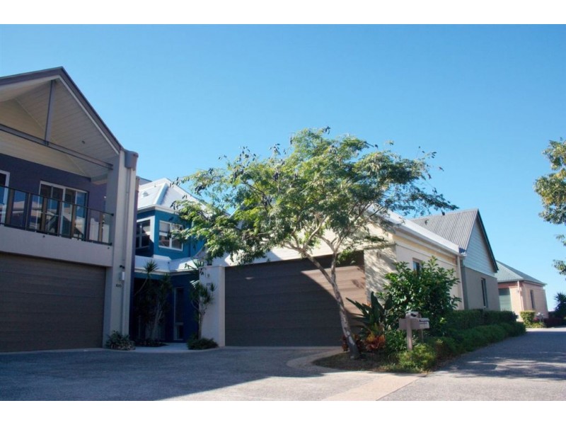 3011 The Boulevard, Carrara QLD 4211