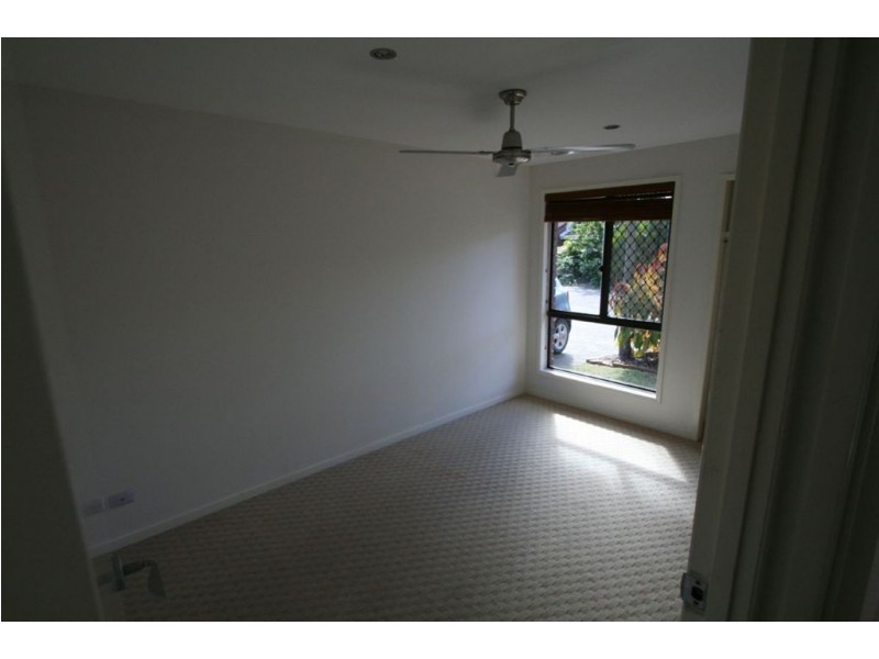 21/11 Kentwood Drive, Robina QLD 4226