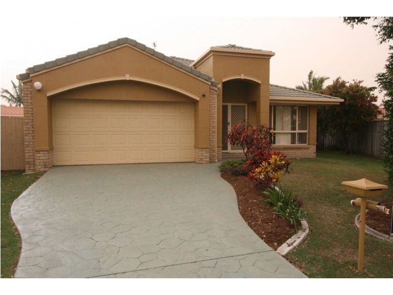 18 Illinios Ct, Varsity Lakes QLD 4227