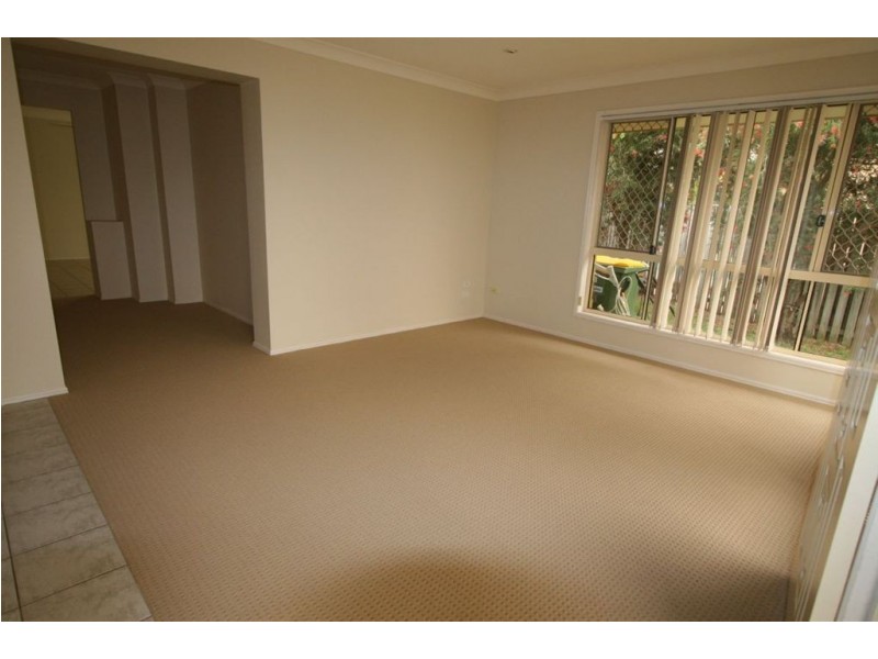 18 Illinios Ct, Varsity Lakes QLD 4227