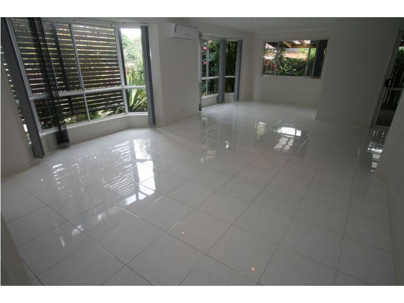 68 Ron Penhaligon Way, Robina QLD 4226