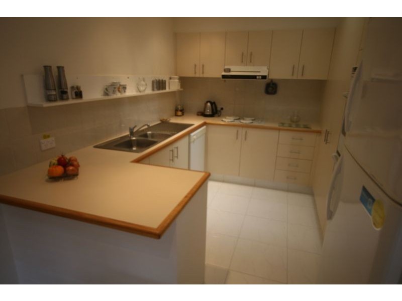 68 Ron Penhaligon Way, Robina QLD 4226