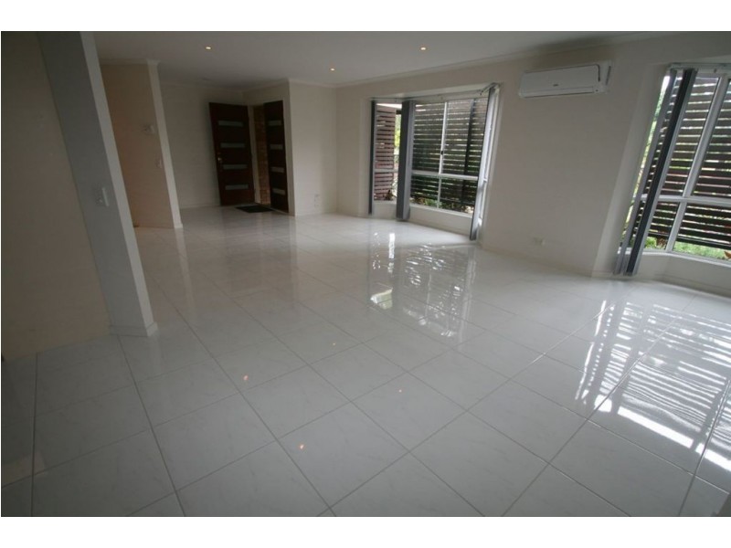 68 Ron Penhaligon Way, Robina QLD 4226