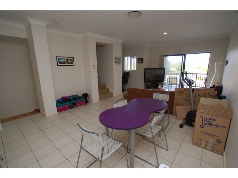 2/34 North Shore Ave, Varsity Lakes QLD 4227