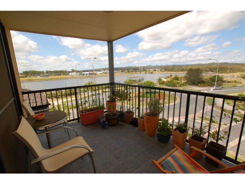 2/34 North Shore Ave, Varsity Lakes QLD 4227