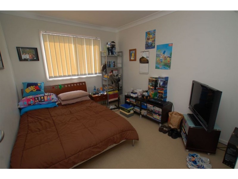 2/34 North Shore Ave, Varsity Lakes QLD 4227