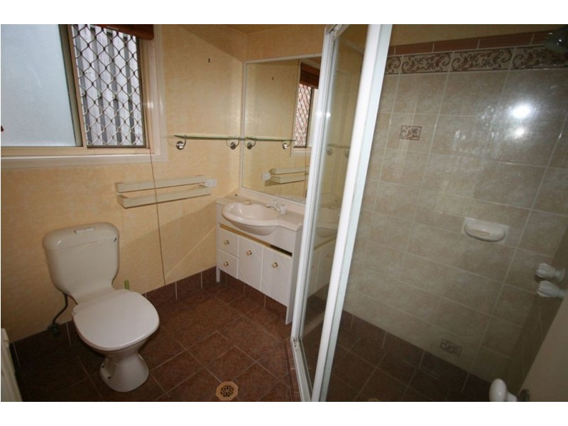 3 Merrilaine Cr, Merrimac QLD 4226