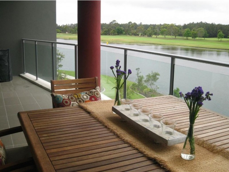 223/135 Lakelands Dr, Merrimac QLD 4226