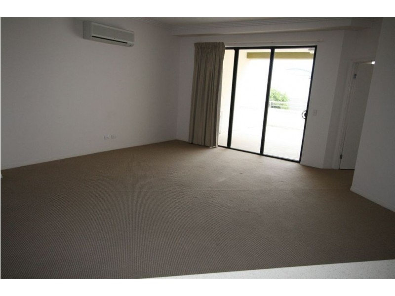 7/201 Varsity Parade, Varsity Lakes QLD 4227