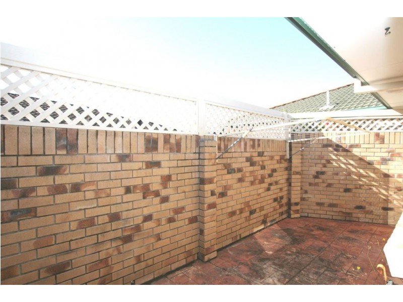 1/12 Washington Court, Varsity Lakes QLD 4227