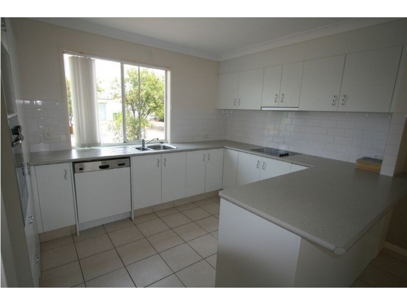7 Carpenteria Court, Robina QLD 4226
