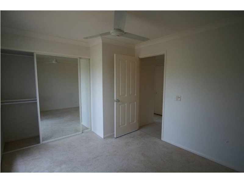 7 Carpenteria Court, Robina QLD 4226