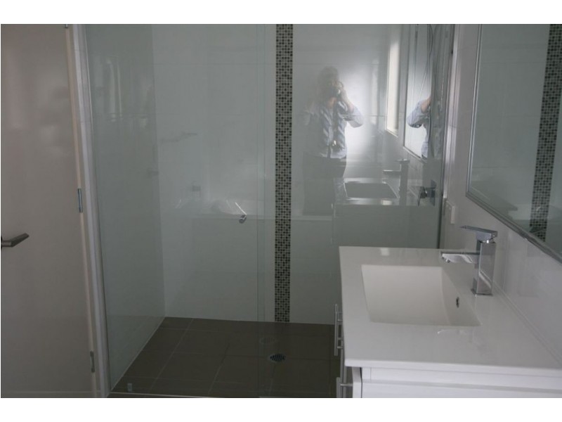 1/14 Evandale Crescent, Miami QLD 4220