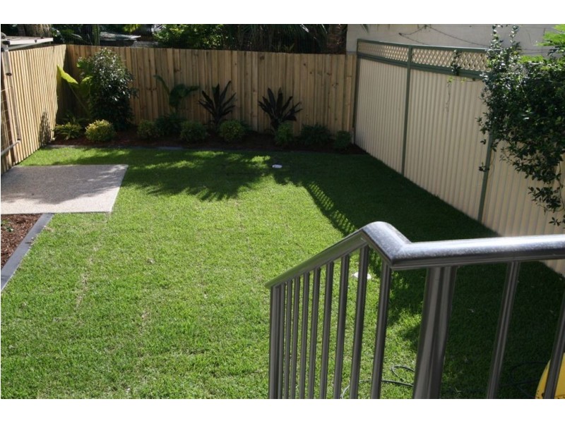 1/14 Evandale Crescent, Miami QLD 4220