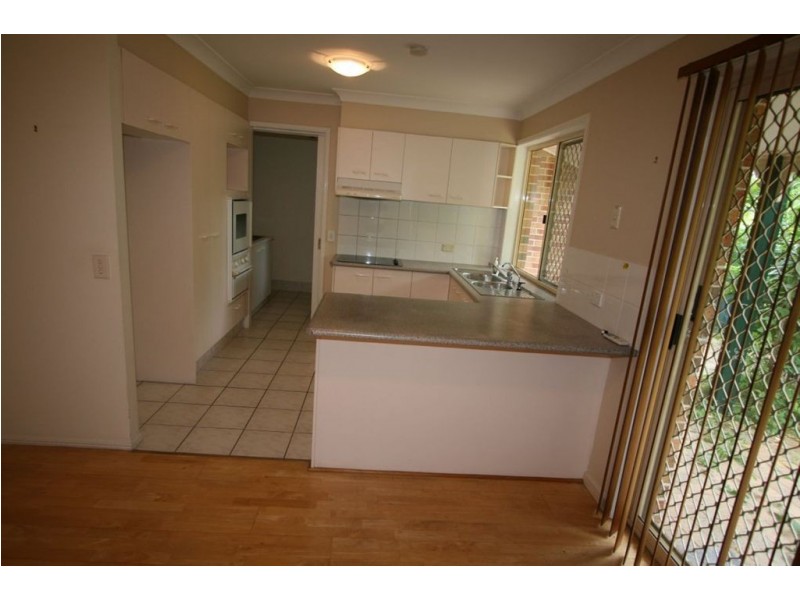 14/2 Cassowary Drive, Burleigh Waters QLD 4220