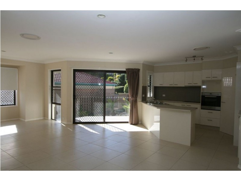 35 Concord Circuit, Robina QLD 4226