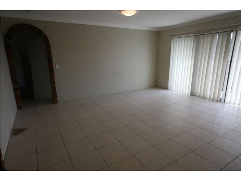 5/6 Angie Court, Mermaid Waters QLD 4218