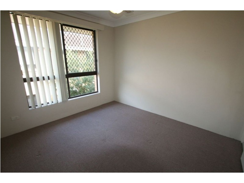 5/6 Angie Court, Mermaid Waters QLD 4218