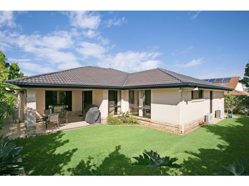 42 Olympus Dr, Robina QLD 4226