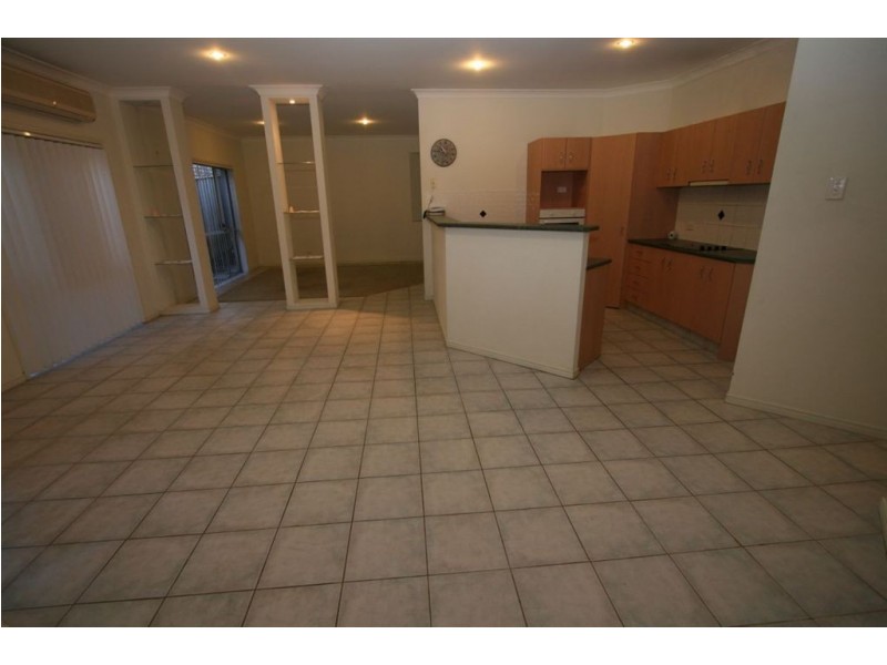 10 Andorra Place, Varsity Lakes QLD 4227